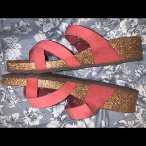 Bio Gold Sandals